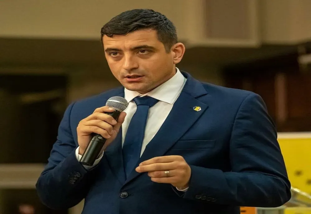 GEORGE SIMION: ȘTIȚI DE CE AVEM NEVOIE? DE UN PREȘEDINTE AL ROMÂNILOR, NU AL STRĂINILOR! A VENIT MOMENTUL SĂ REPUNEM ȚARA ASTA ÎN MÂINILE CETĂȚENILOR,