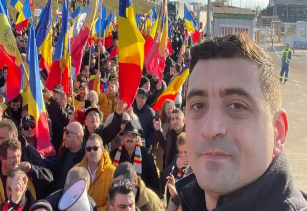 George Simion: PSD şi PNL, de frica pierderii primului loc, au făcut o listă comună, o listă de tristă amintire