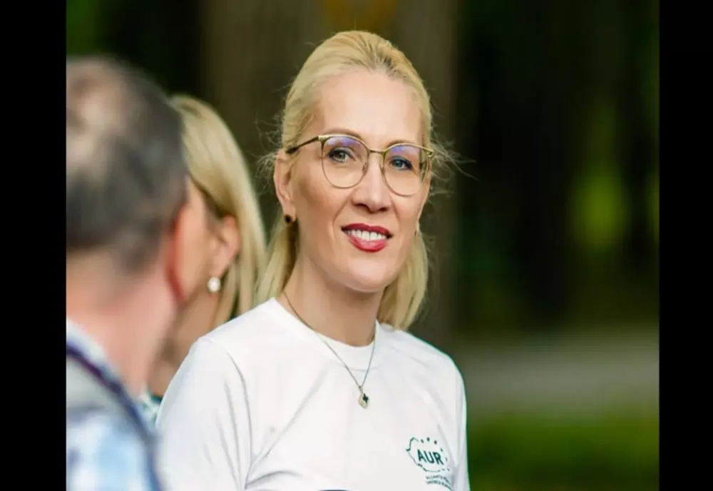 Ramona Ioana Bruynseels:  "Alegeţi ceea ce simţiţi, alegeţi ce vă spune sufletul, care este candidatul cu care rezonaţi, nu vă mai lăsaţi manipulaţi de sondaje”