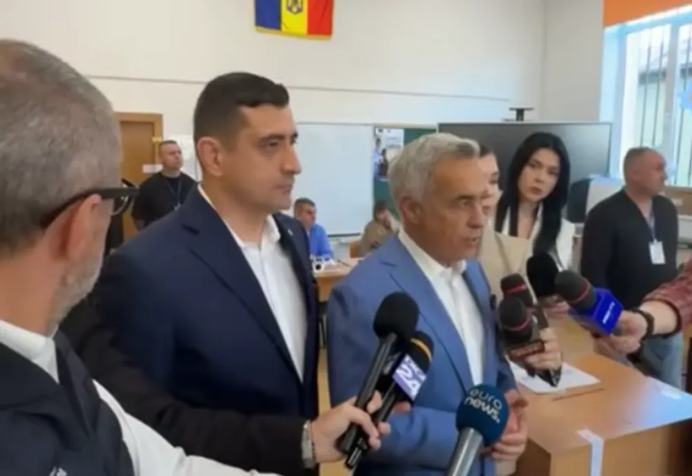 GEORGE SIMION A DEZVĂLUIT CE I SE ÎNTÂMPLĂ ACUM LUI CĂLIN GEORGESCU: DE FIECARE DATĂ CÂND NE VA CERE AJUTORUL, VOM FI LÂNGĂ DUMNEALUI