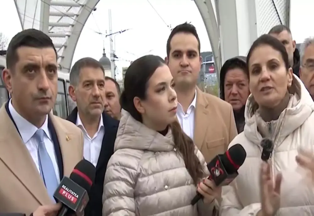 Anca Alexandrescu, în stradă alături de bucureșteni: candidata independentă reclamă haosul din piețe și proliferarea sălilor de jocuri în Capitală
