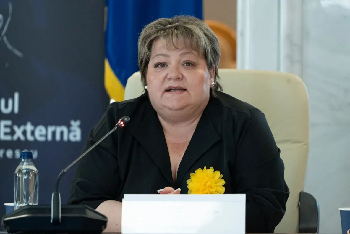 Ramona Lovin (AUR): „Românii care au muncit și au cotizat în străinătate nu trebuie să rămână luni sau chiar ani fără pensie”