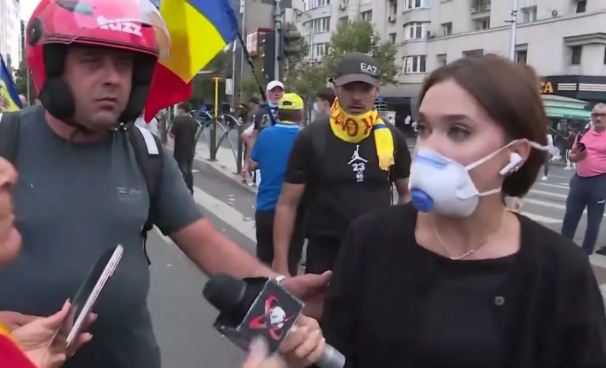 Doi membri AUR care au agresat echipa Realitatea PLUS la protestul ciobanilor au fost arestați
