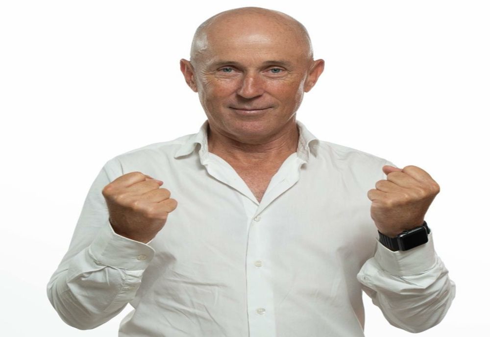 Deputatul Mugur Mihăescu a fost ales președinte al organizației județene AUR Olt. A candidat singur