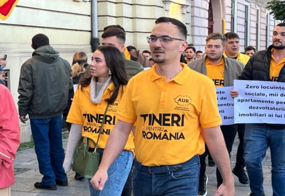 PROTEST AUR ÎN FAŢA SEDIULUI AUTORITĂŢII DE SUPRAVEGHERE FINANCIARĂ (ASF) PENTRU "TARIFAREA DISCRIMINATORIE" A POLIŢELOR RCA PENTRU ŞOFERII DIN BUCUREŞTI ŞI ILFOV