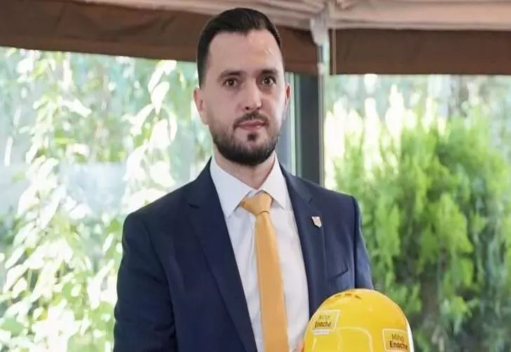 Dosar de candidat: Mihai Enache, candidatul de la AUR care se luptă cu coloșii de la Capitală