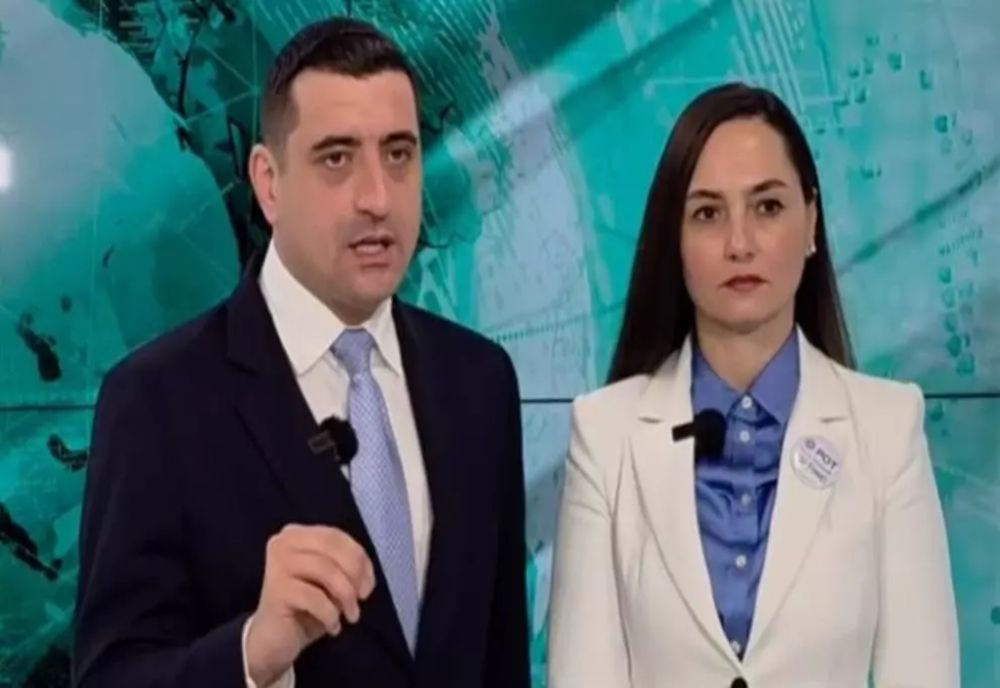 GEORGE SIMION: ȘI-AU BĂTUT JOC DE CATEGORII ÎNTREGI DE ROMÂNI; ACEST GUVERN NU VA AVEA NICIUN REZULTAT