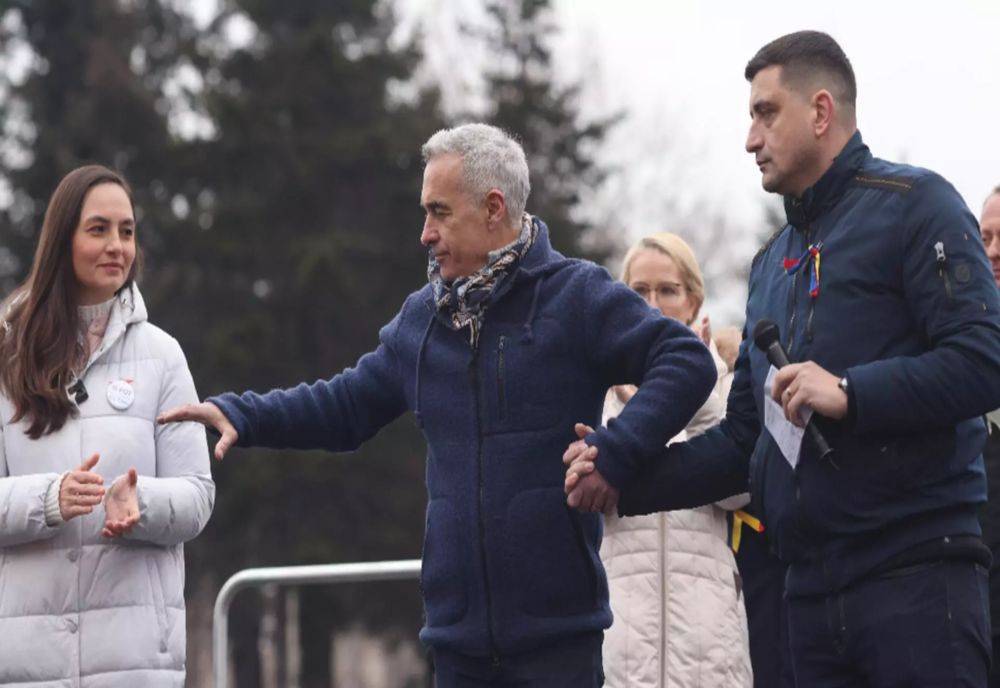 SIMION REVINE LA SCENARIUL CĂLIN GEORGESCU PREMIER: ”DACĂ DUMNEALUI ŞI-AR DORI ACEST LUCRU, DA”