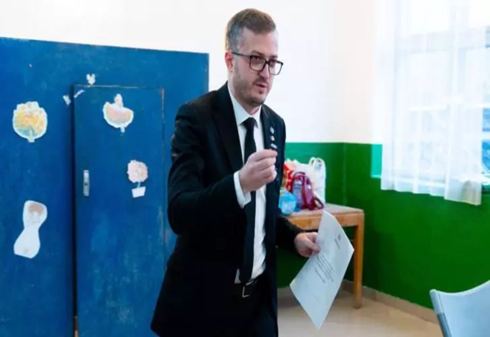 Ștefăniță Avrămescu, candidatul AUR la președinția CJ Buzău, a votat la primele ore ale dimineții în Chiojdu: „Azi am votat pentru Buzău”