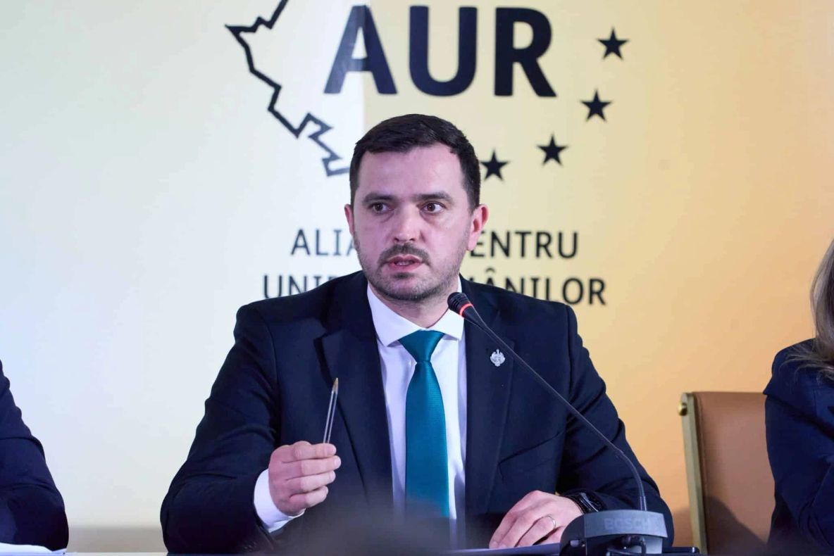 Mihai Enache (liderul deputaților AUR): „Nicușor Dan calcă în picioare votul românilor și desemnează un premier fără reprezentare reală în Parlament”