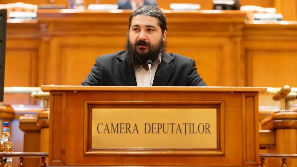 Bogdan Velcescu (deputat AUR): „PSD-PNL-USR au păcălit și de această dată transparența, ținând la secret declarațiile de avere și de interese”