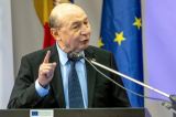 Traian Băsescu le recomandă românilor să lase mașinile acasă