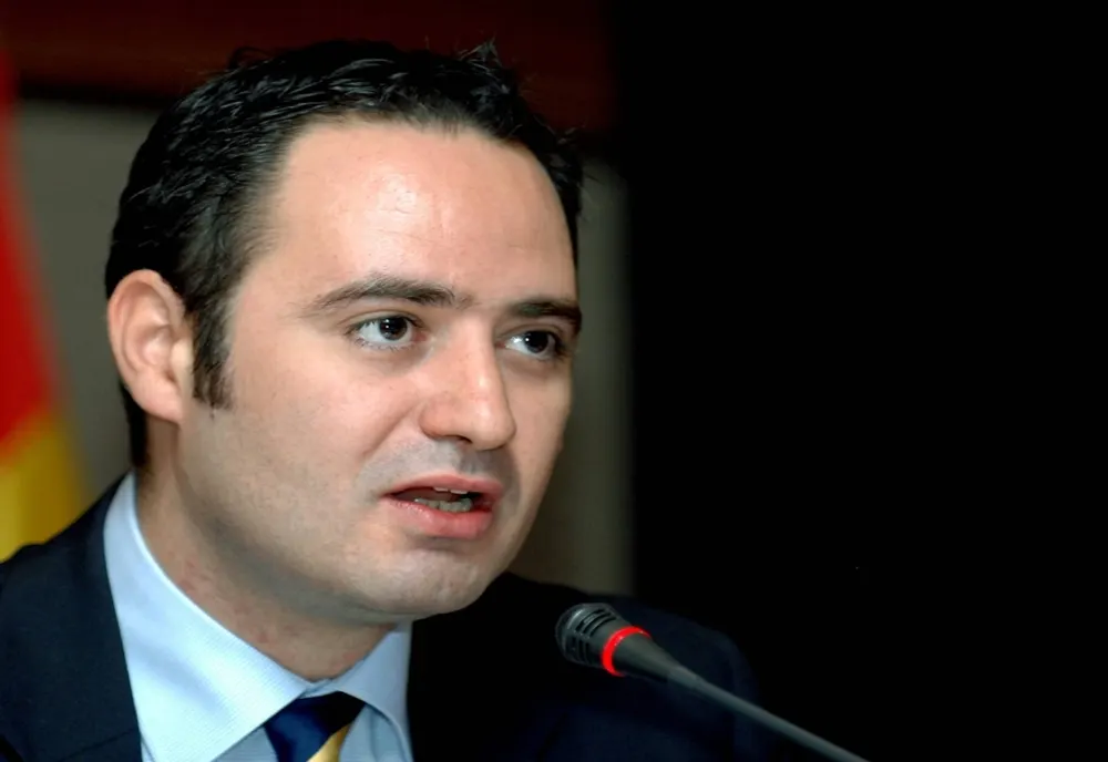 AUR despre demiterea lui Nazare: „A platit cu functia pentru ca s-a opus caruselului nebun al imprumuturilor dorite de aripa Citu”