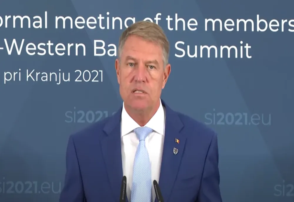 Iohannis, reacție de ULTIMĂ ORĂ: Astăzi avem aproximativ 15.000 de cazuri de COVID-19 și 330 de decese. Este o CATASTROFĂ!