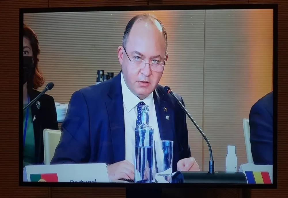SCANDAL după umilirea românilor în Europa: Ministrul de Externe fuge de solicitarea AUR și nu merge în Parlament să explice eșecul Schengen și Bâstroe
