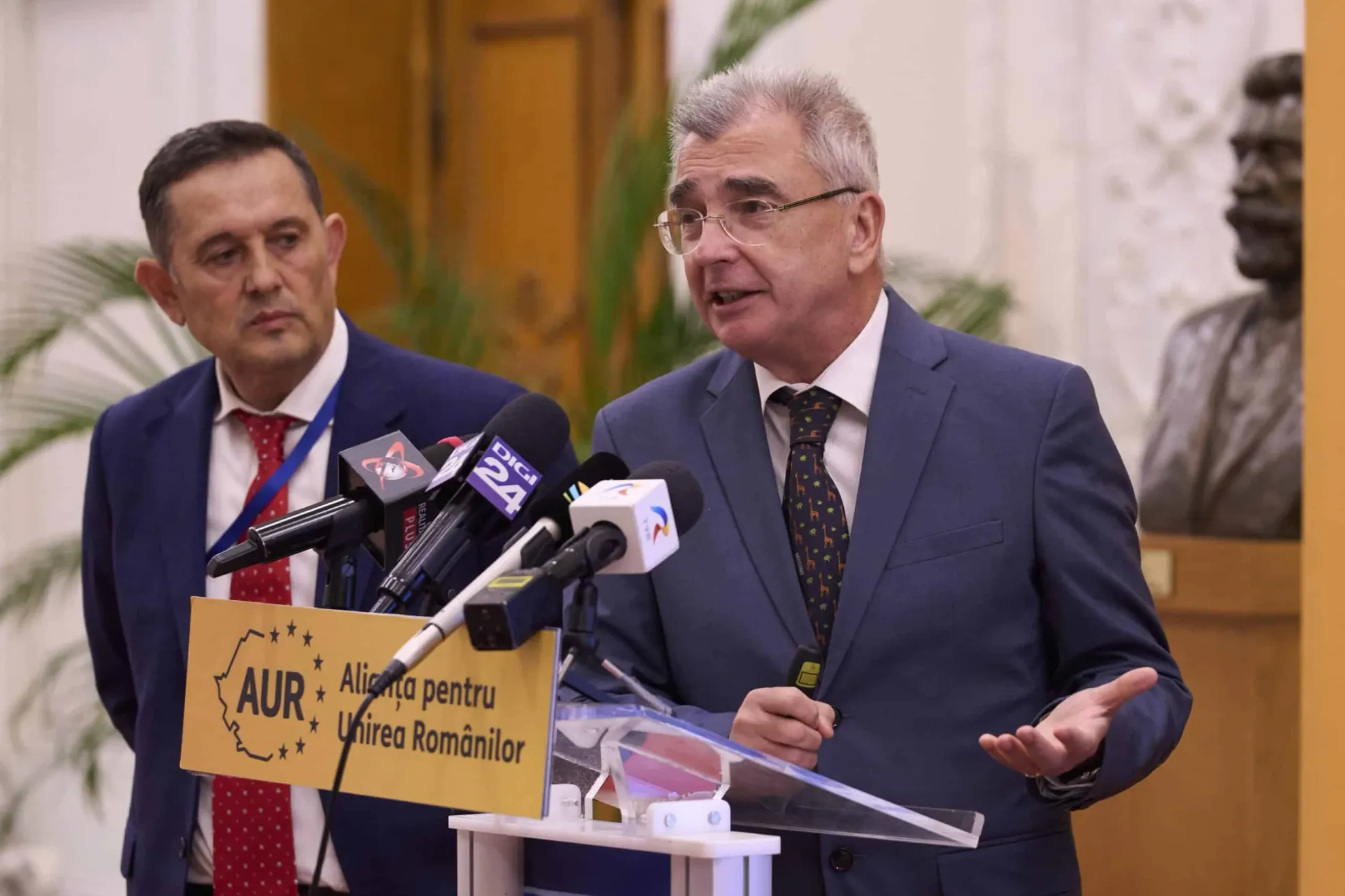 Petrișor Peiu (AUR)
