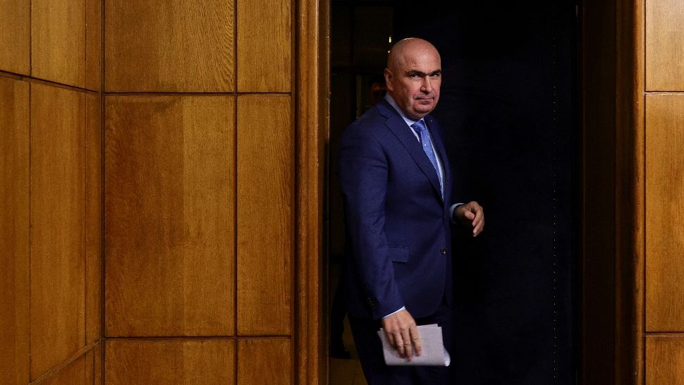 Bolojan: Sporul pentru doctorate - o practică ce nu e în țările din vestul Europei; nu de diplome ducem lipsă