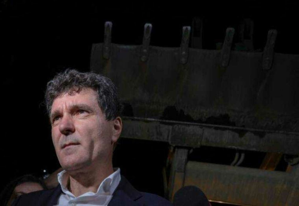 PREZIDENŢIALE 2025. NICUŞOR DAN ȘI-A DEPUS CANDIDATURA LA BEC