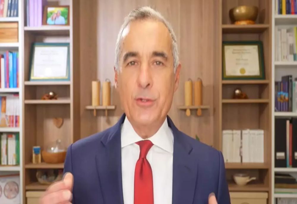 CĂLIN GEORGESCU RUPE TĂCEREA, DUPĂ ANULAREA ALEGERILOR. DEZVĂLUIRI BOMBĂ, ÎN DIRECT, LA CULISELE STATULUI PARALEL - ORA 21.00, EDIȚIE EXPLOZIVĂ