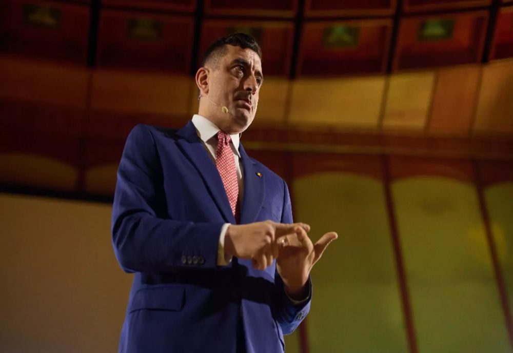 GEORGE SIMION: ROMÂNIA ARE NEVOIE DE O DEMOCRAȚIE VIE, NU DE O OPERETĂ SCRISĂ DE SISTEM