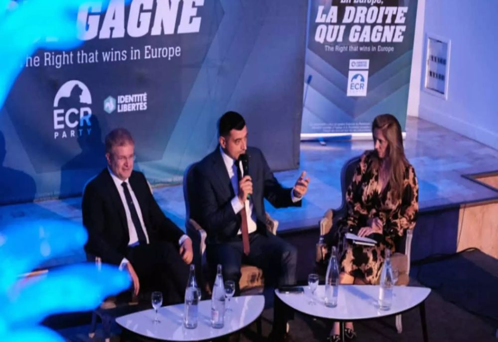 GEORGE SIMION, LA EVENIMENTUL CONSERVATORILOR EUROPENI DE LA PARIS: „SUNT FOARTE BUCUROS CĂ ÎN TOATĂ EUROPA PARTIDELE DE DREAPTA CÂȘTIGĂ ALEGERILE”