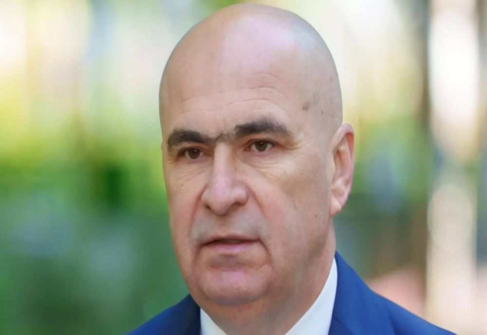 Bolojan îi răspunde lui Manda: „Nu lucrez după ureche, ci după un plan”