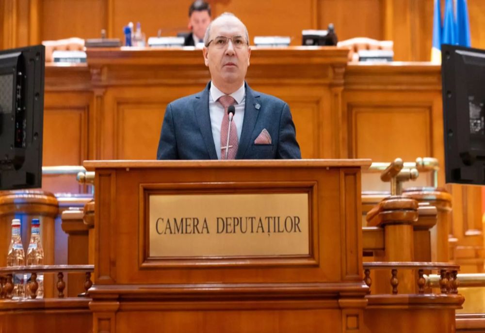 Silviu Gurlui (deputat AUR): „Coaliția PSD-PNL-USR-UDMR a trântit de pământ unul dintre cele mai subfinanțate sisteme de învățământ din Uniunea Europeană”