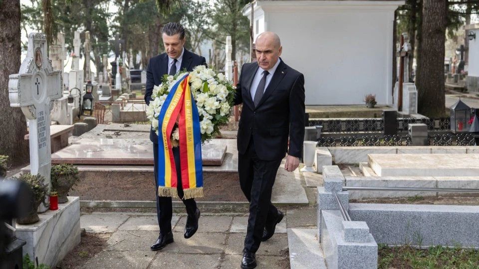Ilie Bolojan depunere coroane de flori