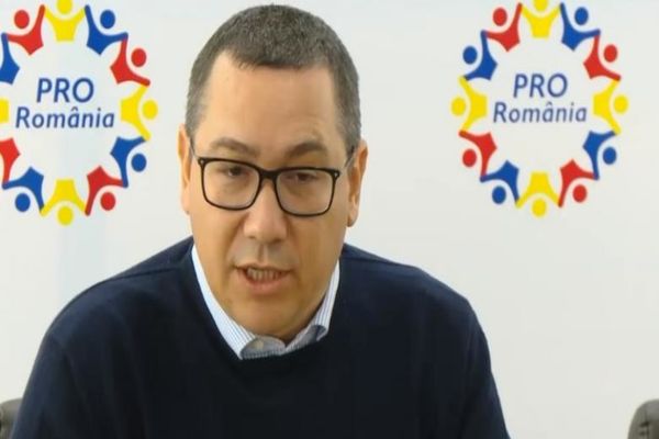 E oficial: PRO România a votat încetarea procedurii de fuziune cu ALDE