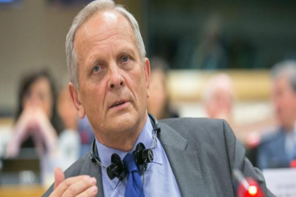 Cine au fost băieții deștepți de după Revoluție. Stolojan, „tăticul naționalizării valutei”