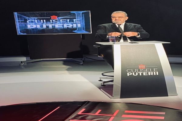 Miron Mitrea: „Mugur Isărescu va pleca de la BNR când va dori. Nu-l schimbă nimeni de acolo. Își  crește tot timpul doi, trei oameni”