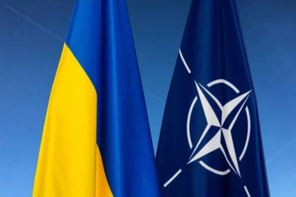 Geoană: Intrăm într-o fază decisivă a războiului din Ucraina