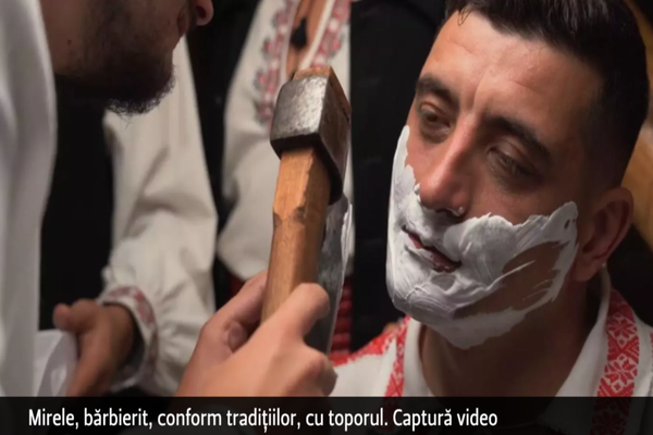 NUNTA anului. George Simion ține la tradiții. A fost bărbierit cu TOPORIȘCA și a împodobit bradul