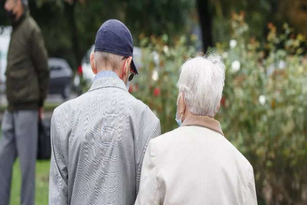 AUR SESIZEAZĂ AVOCATUL POPORULUI PE TEMA NEDREPTĂȚILOR CREATE DE LEGEA PENSIILOR