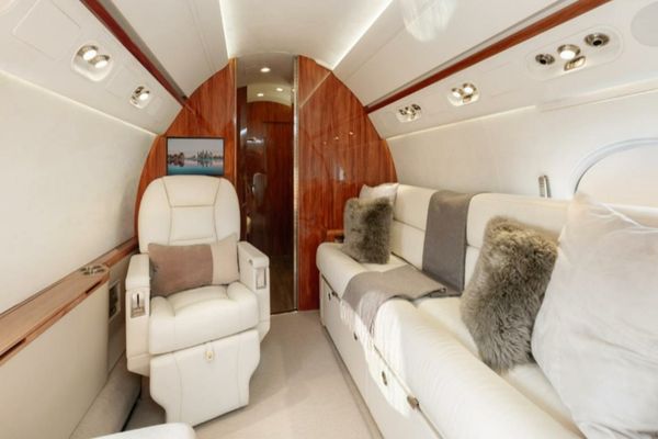 CÂȚI BANI A CHELTUIT IOHANNIS PE DEPLASĂRI