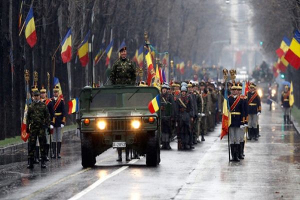 Serviciul militar obligatoriu ar putea fi reintrodus în România. Ministrul Apărării: Chemarea la arme, posibilă în stare de asediu
