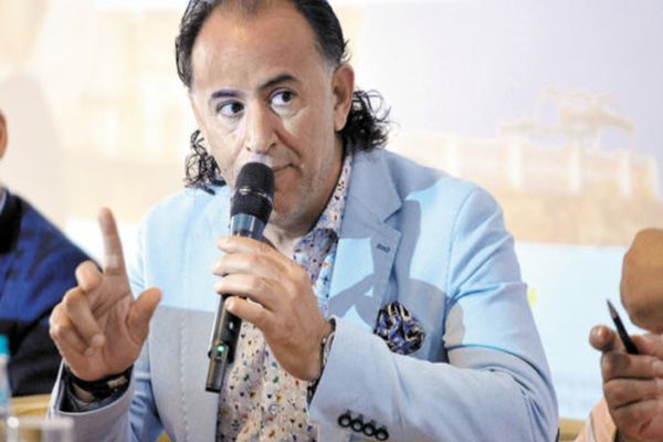 Lovitură de imagine: Omul de afaceri Mohammad Murad este candidatul Alianţei pentru Unirea Românilor la şefia Consiliului Judeţean (CJ) Constanţa