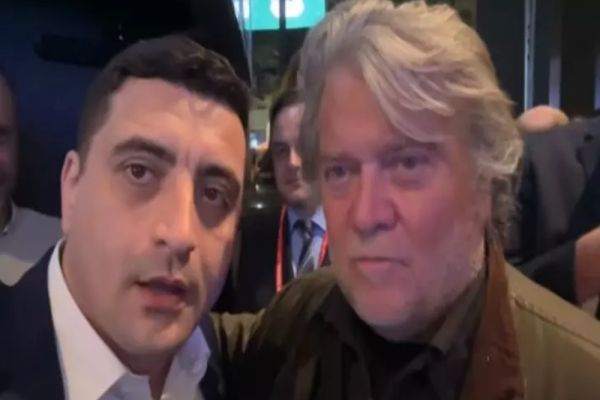 GEORGE SIMION DESPRE ATACUL ASUPRA LUI TRUMP: STÂNGA GLOBALISTĂ, CARE PERPETUEAZĂ IDEI ÎMPOTRIVA NATURII, ÎMPOTRIVA FAMILIEI, ÎMPOTRIVA FIRII, COMITE GENUL ĂSTA DE ASASINATE