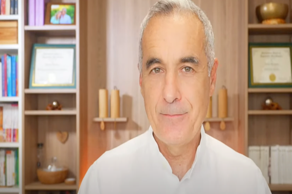 CĂLIN GEORGESCU, DEZBATERE INCENDIARĂ LA CULISELE STATULUI PARALEL. DEZVĂLUIRI EXCLUSIVE: CUM A AJUNS ÎN TURUL 2? MESAJ PENTRU ELENA LASCONI - ORA 21:00