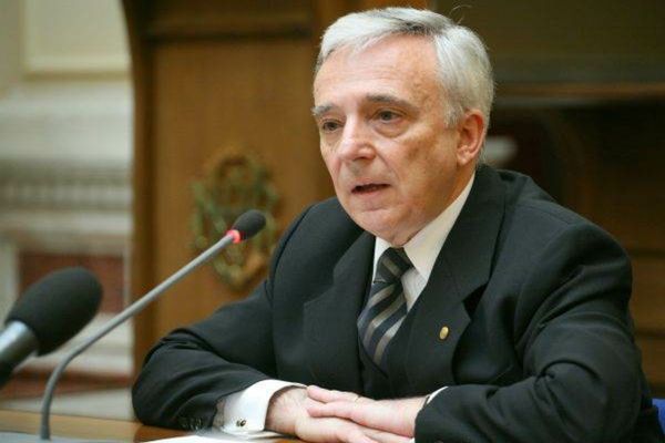 Mugur Isărescu despre momentul trecerii României la euro: Nu mai devreme de 5-7 ani