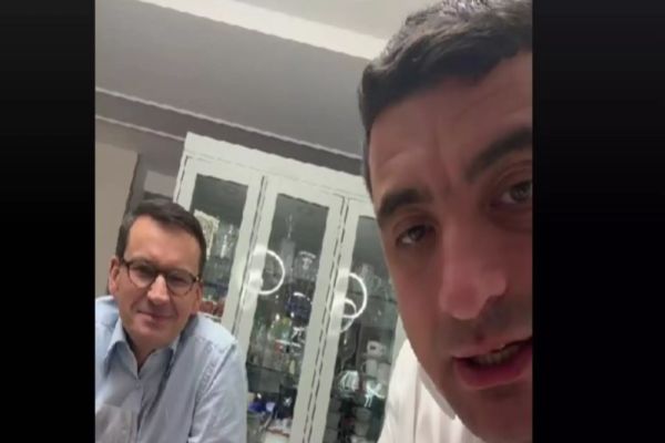 MIZA URIAȘĂ DE LA VIZITA LUI SIMION ÎN POLONIA. FOSTUL PREMIER ÎI DEZVĂLUIE LIDERULUI AUR SECRETELE SALE - VIDEO