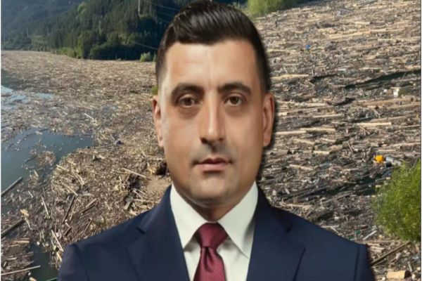 GEORGE SIMION, IMAGINI CU DEZASTRUL DE PE LACUL BICAZ: ”DOAMNA MINISTRU AL MEDIULUI, AȚI MINȚIT! PUNEȚI-VĂ PE TREABĂ”