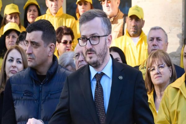 Ștefan Avrămescu: „PSD, PNL și USR le cresc buzoienilor taxele cu 80%. Este o bătaie de joc!”