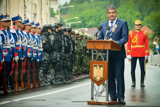 General (r) Gabriel Oprea: „Deșteaptă-te, române!” rămâne glasul unei națiuni care crede în Dumnezeu, Patrie, Familie și Onoare