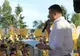 George Simion la Parchetul General: ”Am venit cu cătușele, de ce nu veniți să-mi puneți cătușele, că spuneați că eu sunt infractor. Îmi pun singur cătușele!”